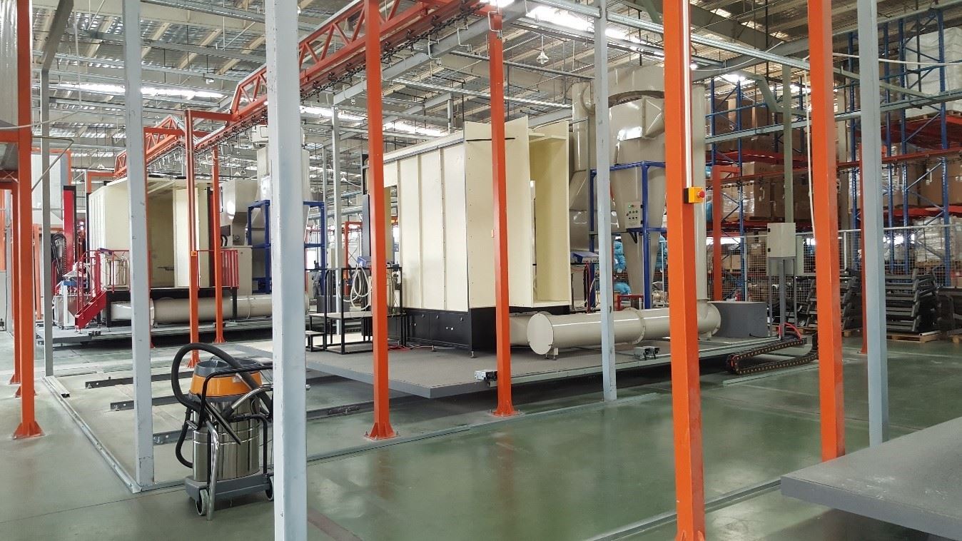 More pictures of PVC booth and Big Cyclone 1